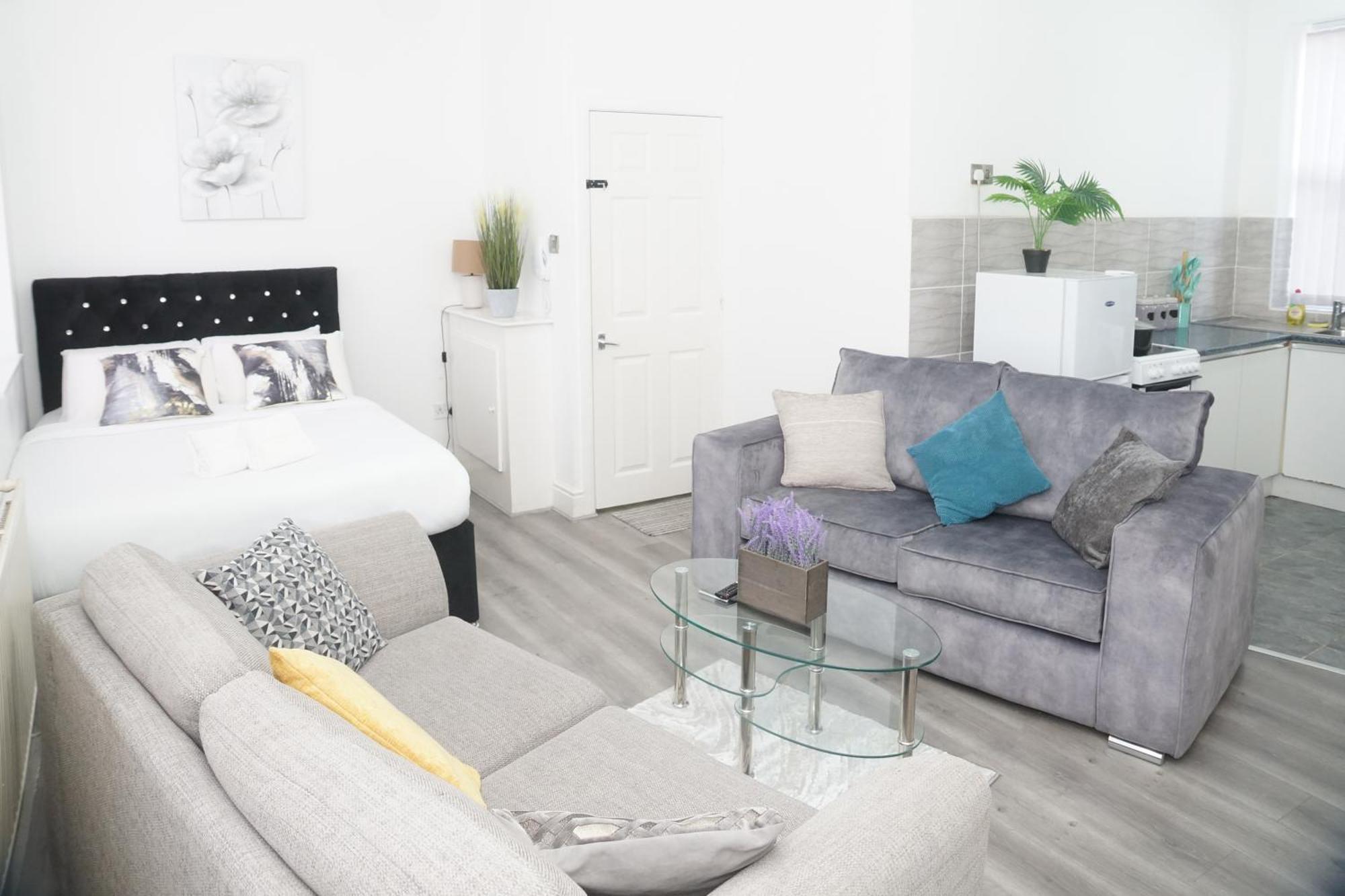 Affordably Elegant Apartments Close To Coop Live, Etihad Stadium And Manchester City Centre 외부 사진