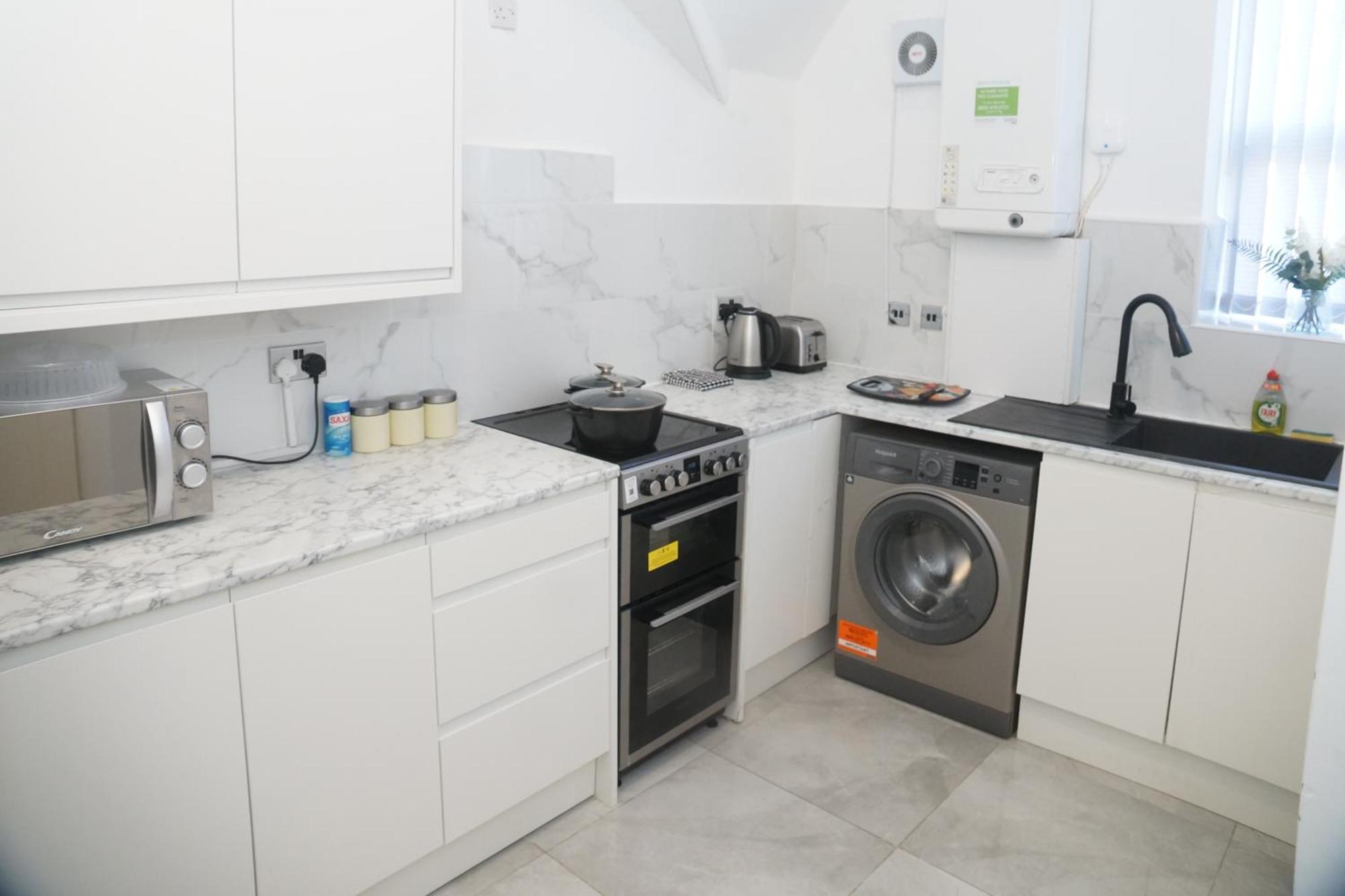 Affordably Elegant Apartments Close To Coop Live, Etihad Stadium And Manchester City Centre 외부 사진