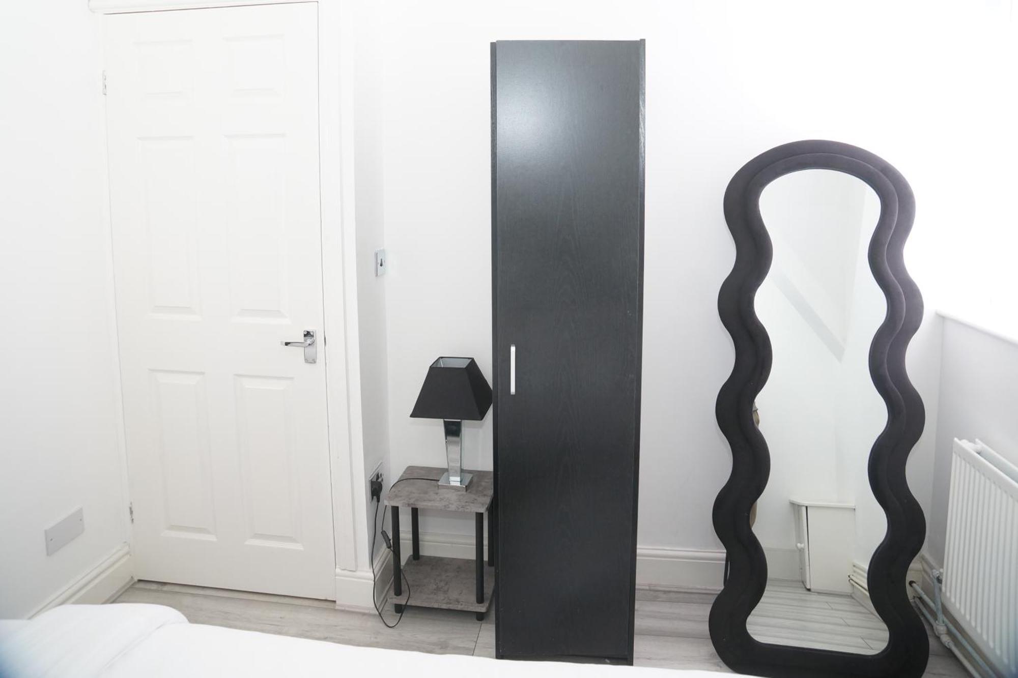 Affordably Elegant Apartments Close To Coop Live, Etihad Stadium And Manchester City Centre 외부 사진